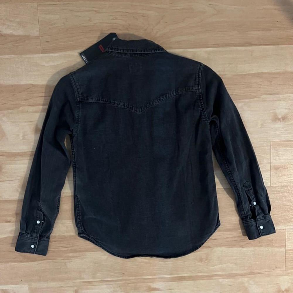 Levi’s Essential Western Top - Picture 4 of 5